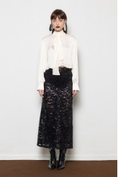 MALLORY THE LABEL Nora Lace Skirt
