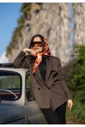 MARKESS The Brown Giraffe Camel Scarf