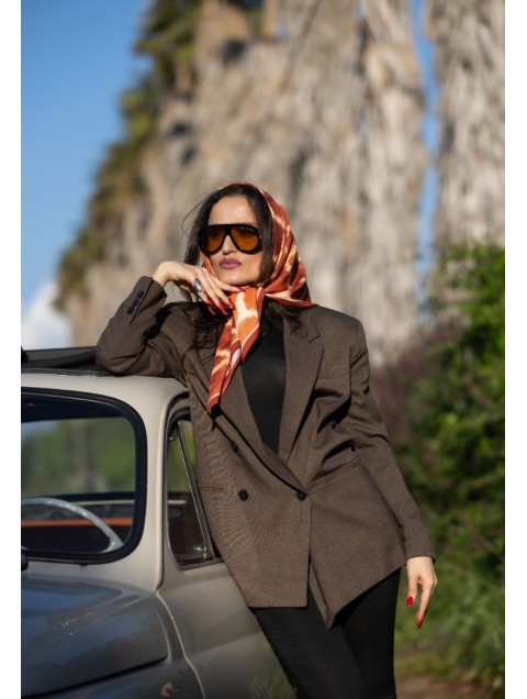 MARKESS The Brown Giraffe Camel Scarf