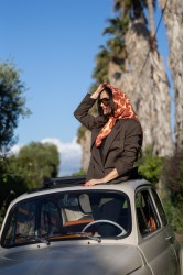 MARKESS The Brown Giraffe Camel Scarf