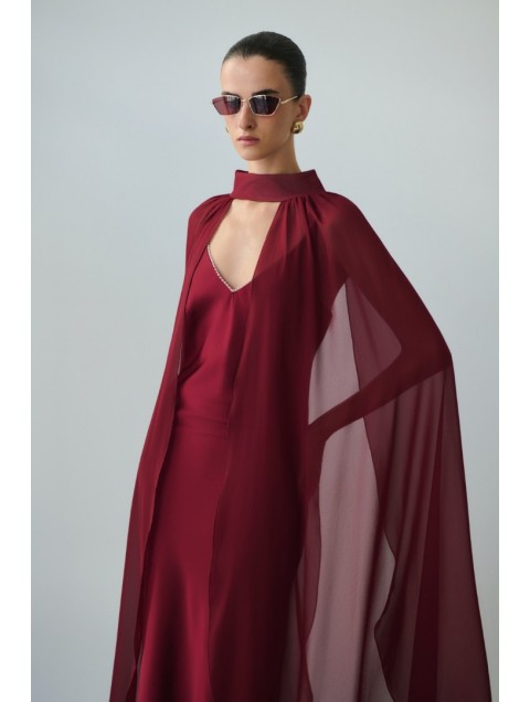 MIX AND MATCH Turtleneck Cape Cherry Red Κερασί Κάπα