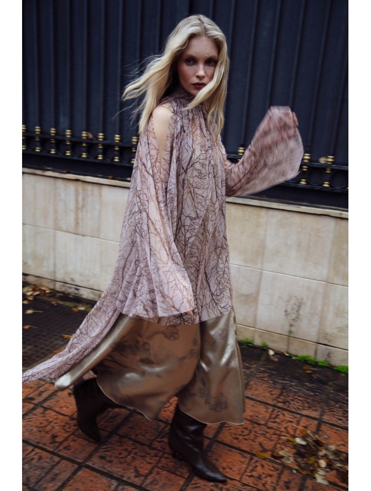 NIDODILEDA Ayrish Top Semi-sheer Slitted