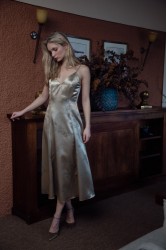 NIDODILEDA Cerylo Dress Olive Green