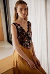 NIDODILEDA Cadence Dress Bronze Dress