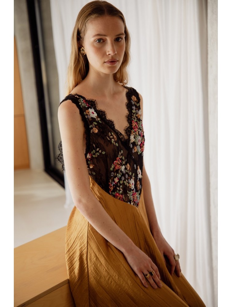 NIDODILEDA Cadence Dress Bronze Dress