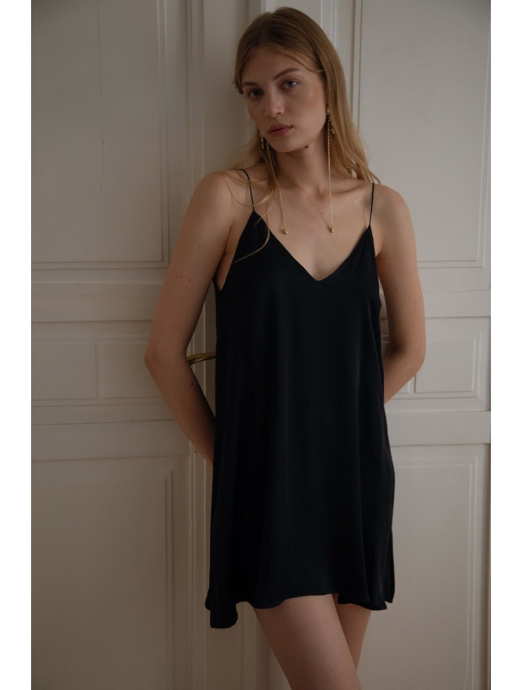 NIDODILEDA Autumn mini dress Μαύρο μίνι φόρεμα