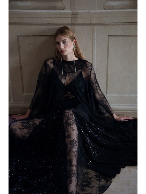NIDODILEDA Mano Cover Up Black NIDODILEDA Mano Cover Up Black