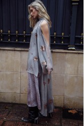 NIDODILEDA Tariya Top Sequined Slitted
