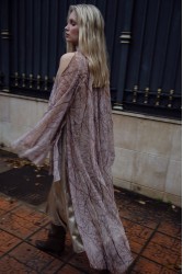 NIDODILEDA Ayrish Top Semi-sheer Slitted