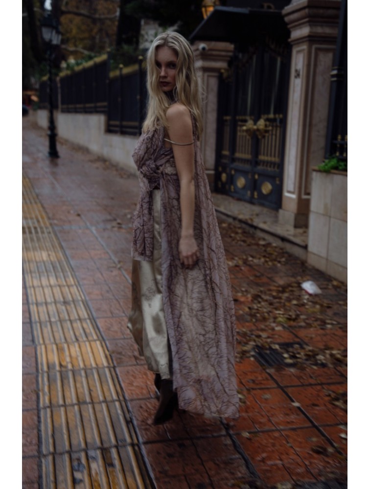 NIDODILEDA Ayrish Top Semi-sheer Slitted
