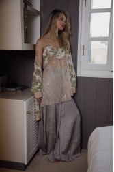 NIDODILEDA Opheliane Top Sequined Floral