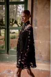 NIDODILEDA Sum Dress Black Velvet Chrochet Μαύρο Βελούδινο Φόρεμα Κροσέ
