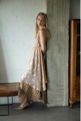 NIDODILEDA Grant Top Dress Assymetric Pleated