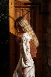 NIDODILEDA Along Top Floral Beaded Crochet Embellished