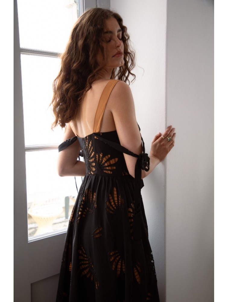 NIDODILEDA Attunement Dress Cut Out Patterned Μαύρο Φόρεμα