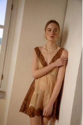 NIDODILEDA Between Topdress Embroidered Lace Embellished Light Yellow