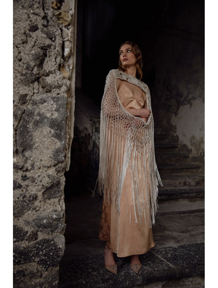 NIDODILEDA Blythe Capelet Sand Κάπα Στο Χρώμα Της Άμμου
