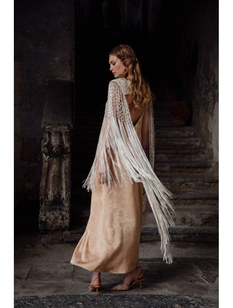 NIDODILEDA Blythe Capelet Sand Κάπα Στο Χρώμα Της Άμμου