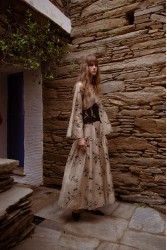 NIDODILEDA Glimmer Dress Sand