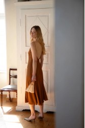 NIDODILEDA Liria Dress Satin Bronze