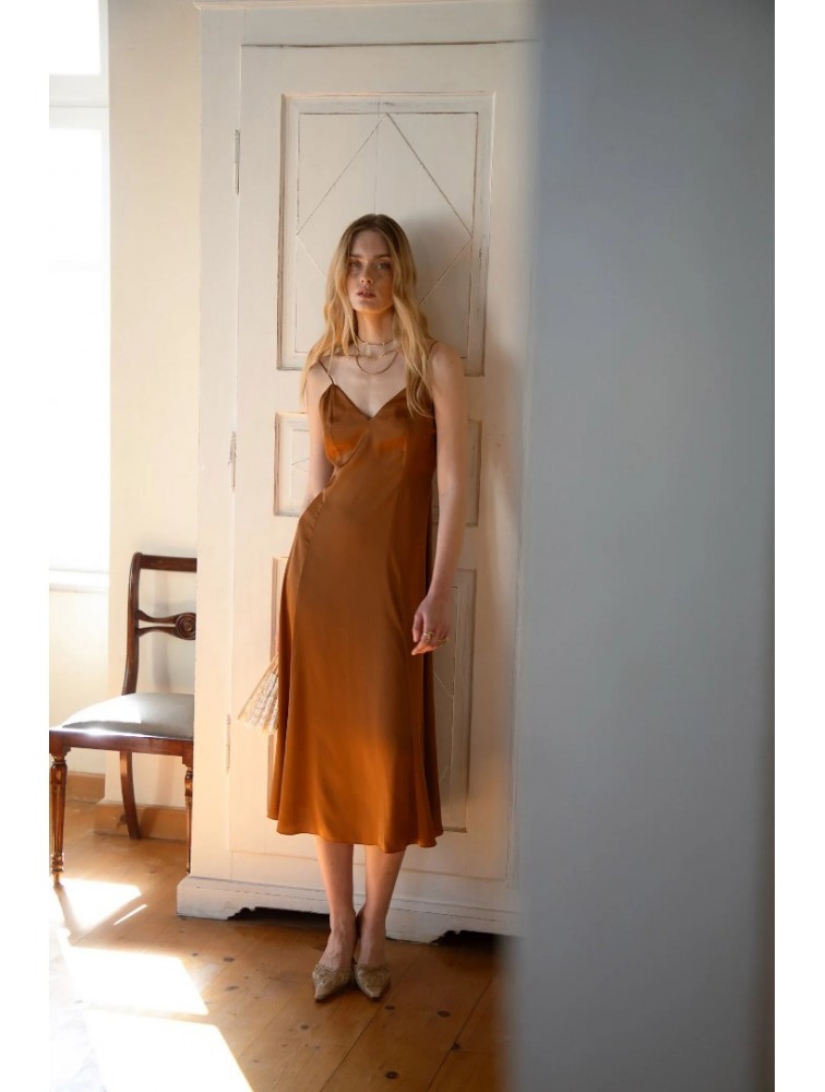 NIDODILEDA Liria Dress Satin Bronze