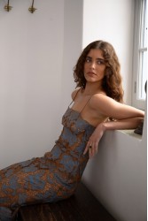 NIDODILEDA Moment Top Dress Floral Cut Out Overlay