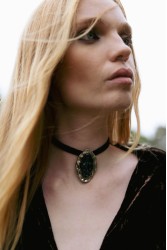 NIDODILEDA Onyx Choker Belt Velvet Rhinestone Μαύρο Τσόκερ με Βελούδινη Κορδέλα