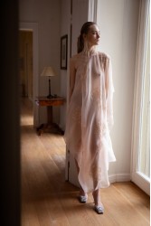 NIDODILEDA Path Cape Bead Embroidered Slitted