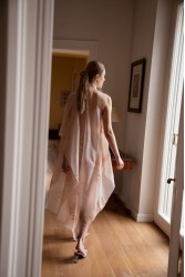 NIDODILEDA Path Cape Bead Embroidered Slitted