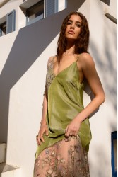 NIDODILEDA Philomena Dress Satin Floral Embroidered