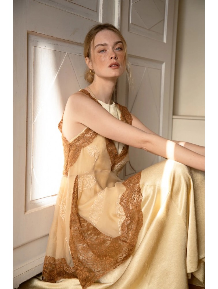 NIDODILEDA Stance Dress Satin Butter Yellow