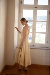 NIDODILEDA Stance Dress Satin Butter Yellow