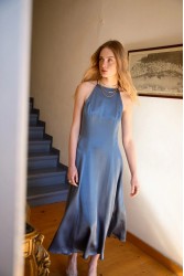NIDODILEDA Stance Dress Satin Denim Blue