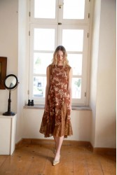 NIDODILEDA There Dress Floral Embroidered Lace Embellished