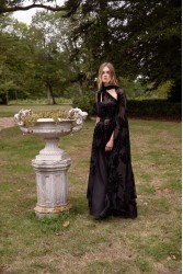 NIDODILEDA Thalia Capelet Βελουτέ Κάπα