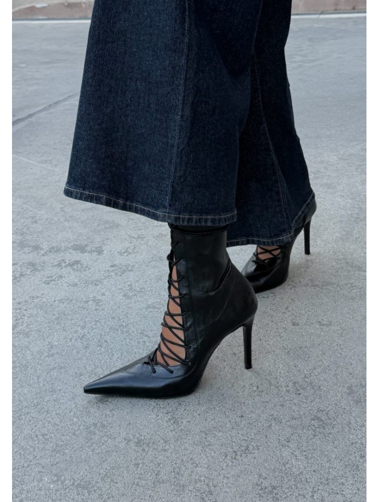 PANTERA SIREN Mamacita Black Leather Lace-Up Ankle Boots