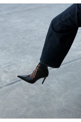 PANTERA SIREN Mamacita Black Leather Lace-Up Ankle Boots