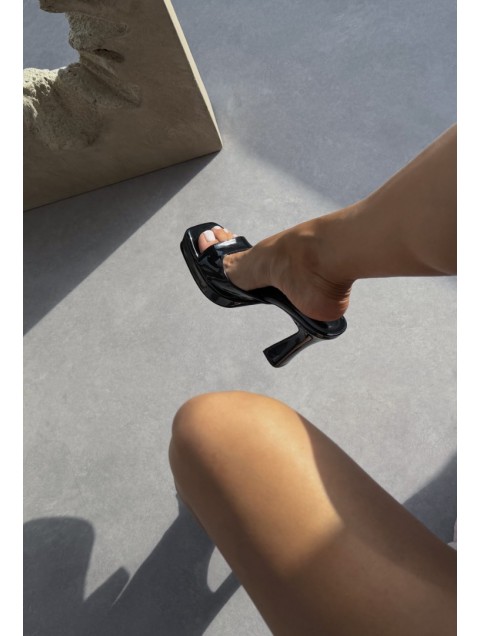 PANTERA SIREN Bratz Doll Black Mule with Heels