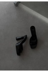 PANTERA SIREN Bratz Doll Black Mule with Heels