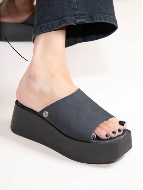 SANDALISTA Caree Eleve Noir Women's Black Leather Platforms