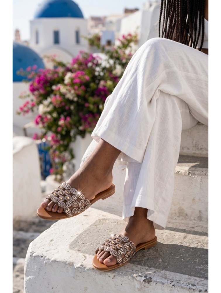 SOFIA MANTA Leather Sandal Tabac with Rhinestones