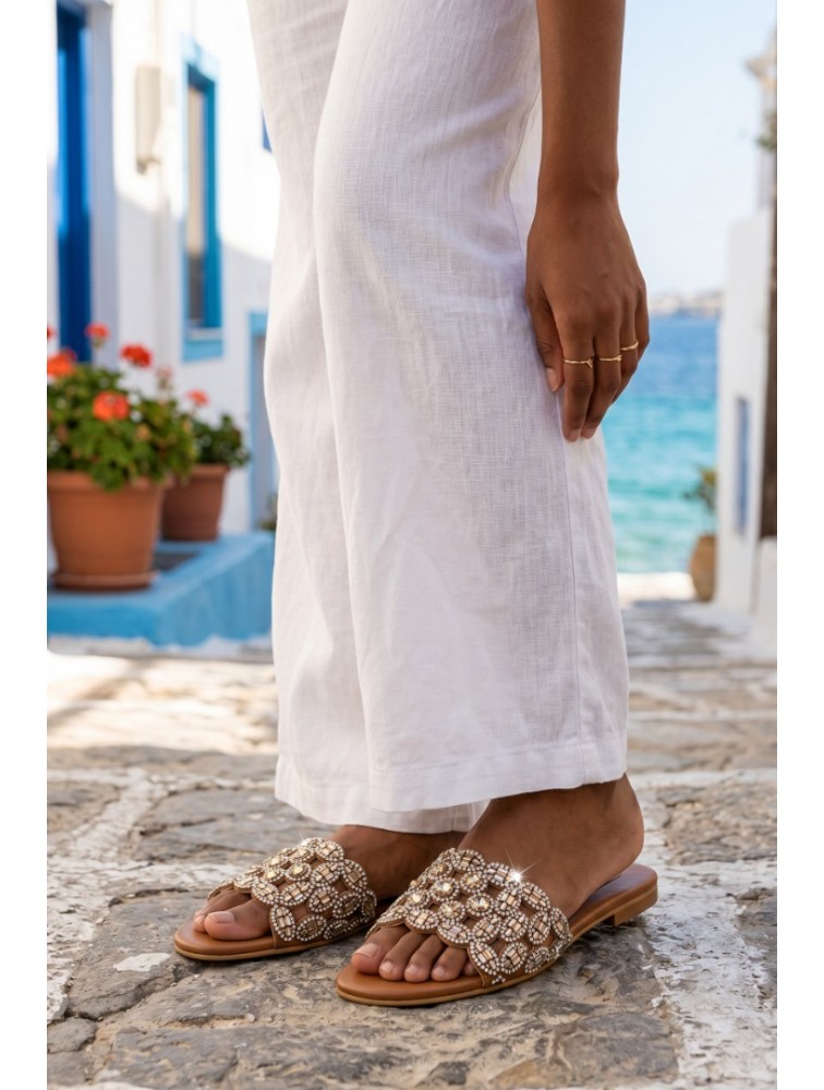 SOFIA MANTA Leather Sandal Tabac with Rhinestones