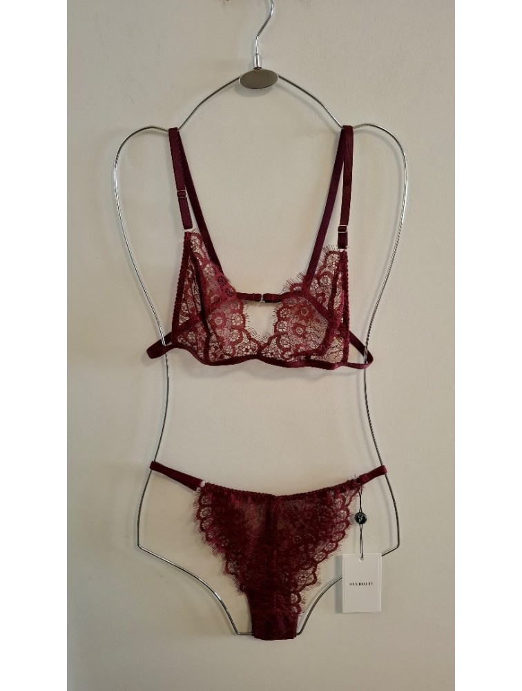 STUDIO 83 Triangle Bralet and Underwear Bordeaux