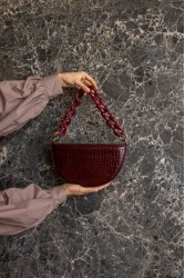 LA CHAINE Kallisti Burgundy Bag