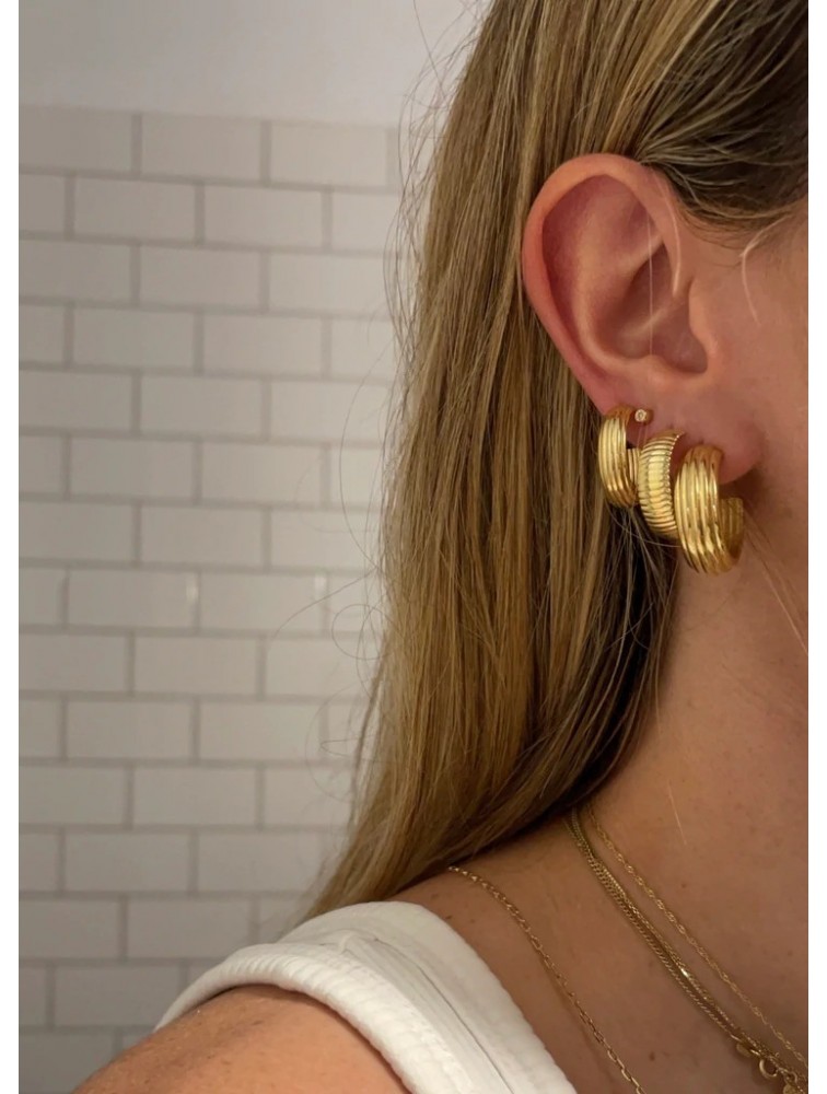 ZÉNAÏS Scallop Hoops επιχρυσωμένο ασήμι