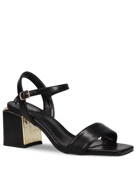 MIGATO Black sandal with a low heel