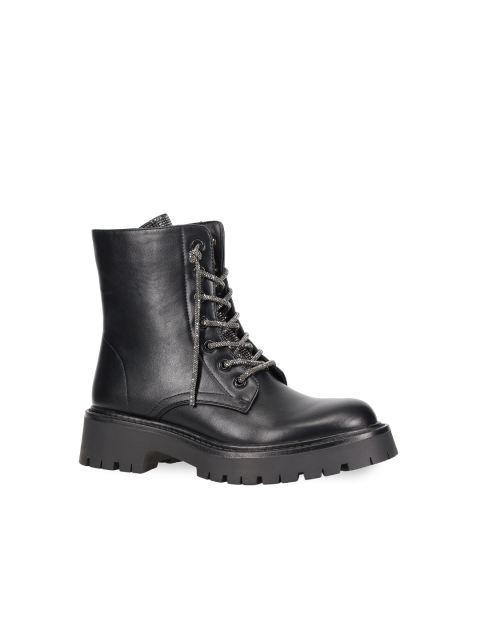 MIGATO Black boot with rhinestones on the laces