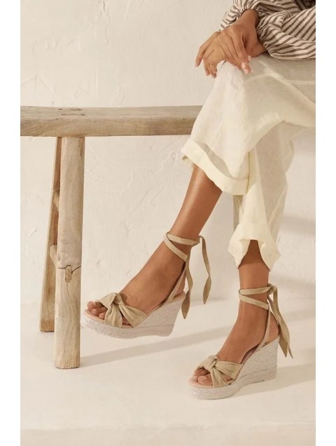 MANEBÌ Beige suede espadrilles