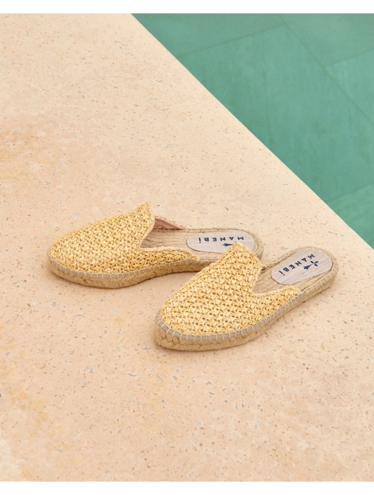 MANEBÌ Women's mules made of high quality raffia in natural color