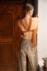 NIDODILEDA Valor Scarf Burnt Orange